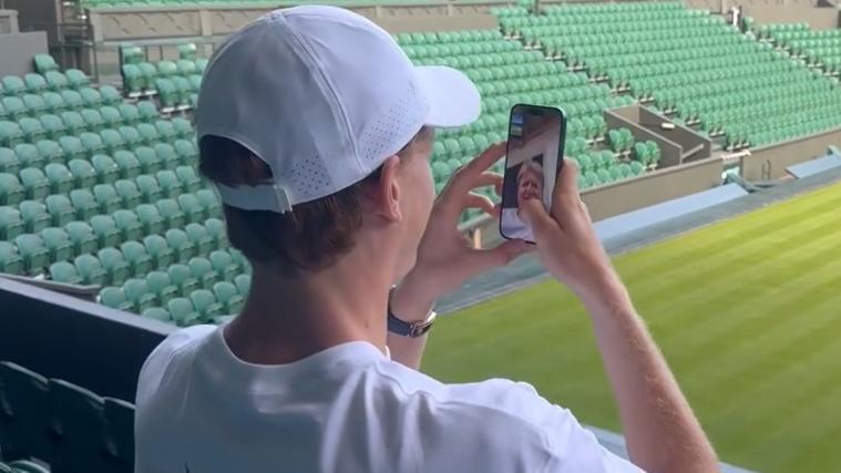 Jannik Sinner sorgt für einen emotionalen Moment.