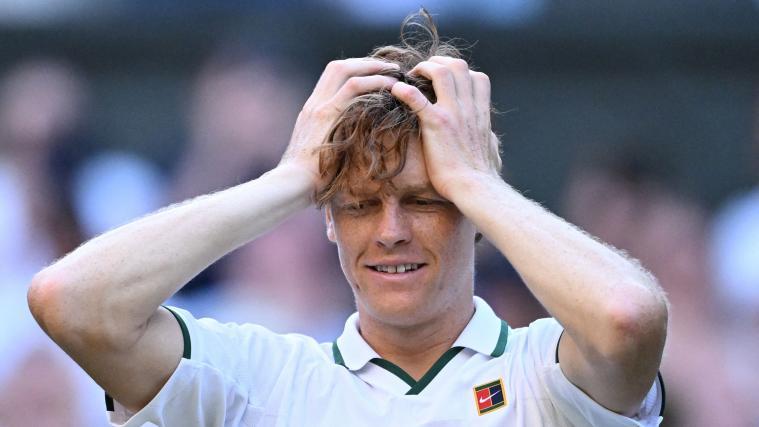 Jannik Sinner sorgte für eine Anekdote. © APA/afp / KIRILL KUDRYAVTSEV