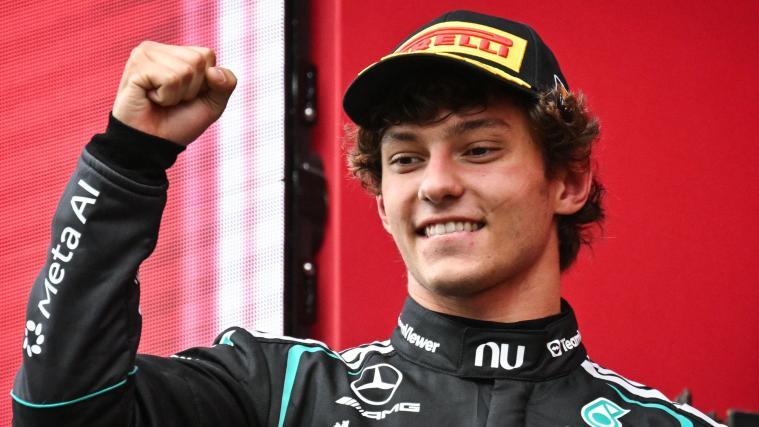 Kimi Antonelli bejubelte seinen sechsten Grand-Prix-Erfolg. © APA/afp / ANDREJ ISAKOVIC