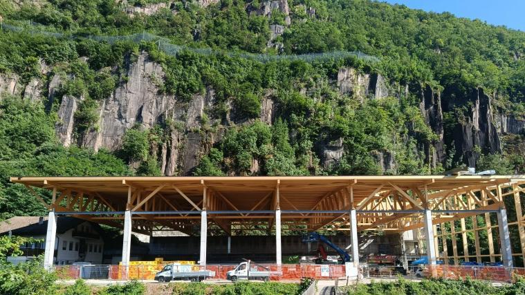 Noch ist das Sportcenter „Breitenbach“ eine Baustelle. Ab September werden die Leifers Hockey Bears hier ihre Heimspiele in der IHL Division I austragen.