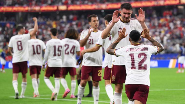 Pedro Porro traf für Spanien zum 2:0-Endstand. © APA / DAVID RAMOS