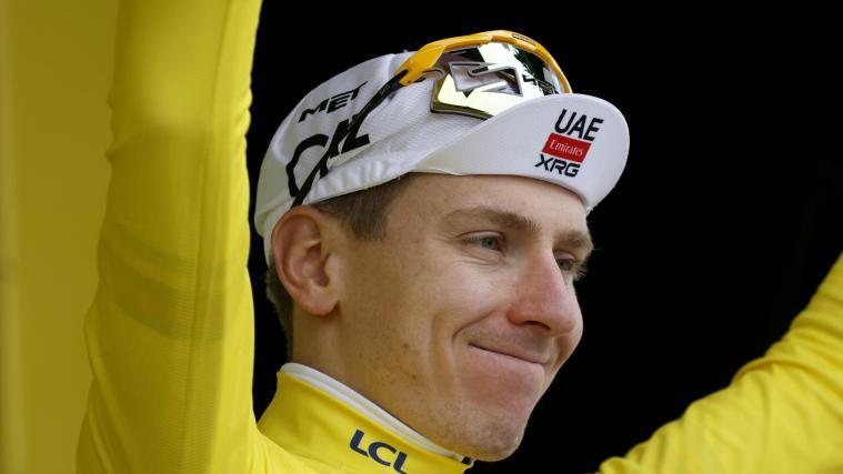 Tadej Pogacar steht vor seinem fünften Toursieg. © ANSA / GUILLAUME HORCAJUELO