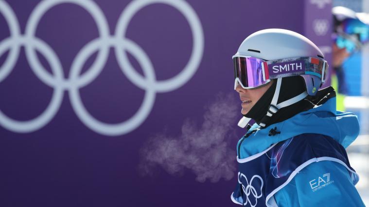 Maria Gasslitter flog schon bei den Olympischen Spielen durch die Luft. © ANSA / SERGEI ILNITSKY