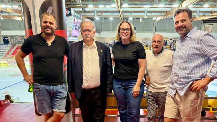 HCM President Stefan Kobler, HCB boss Dieter Knoll, Meran's portraitist Barbara Hölzl, HCB President Michele Nobile and Meran boss Markus Erb (from left).