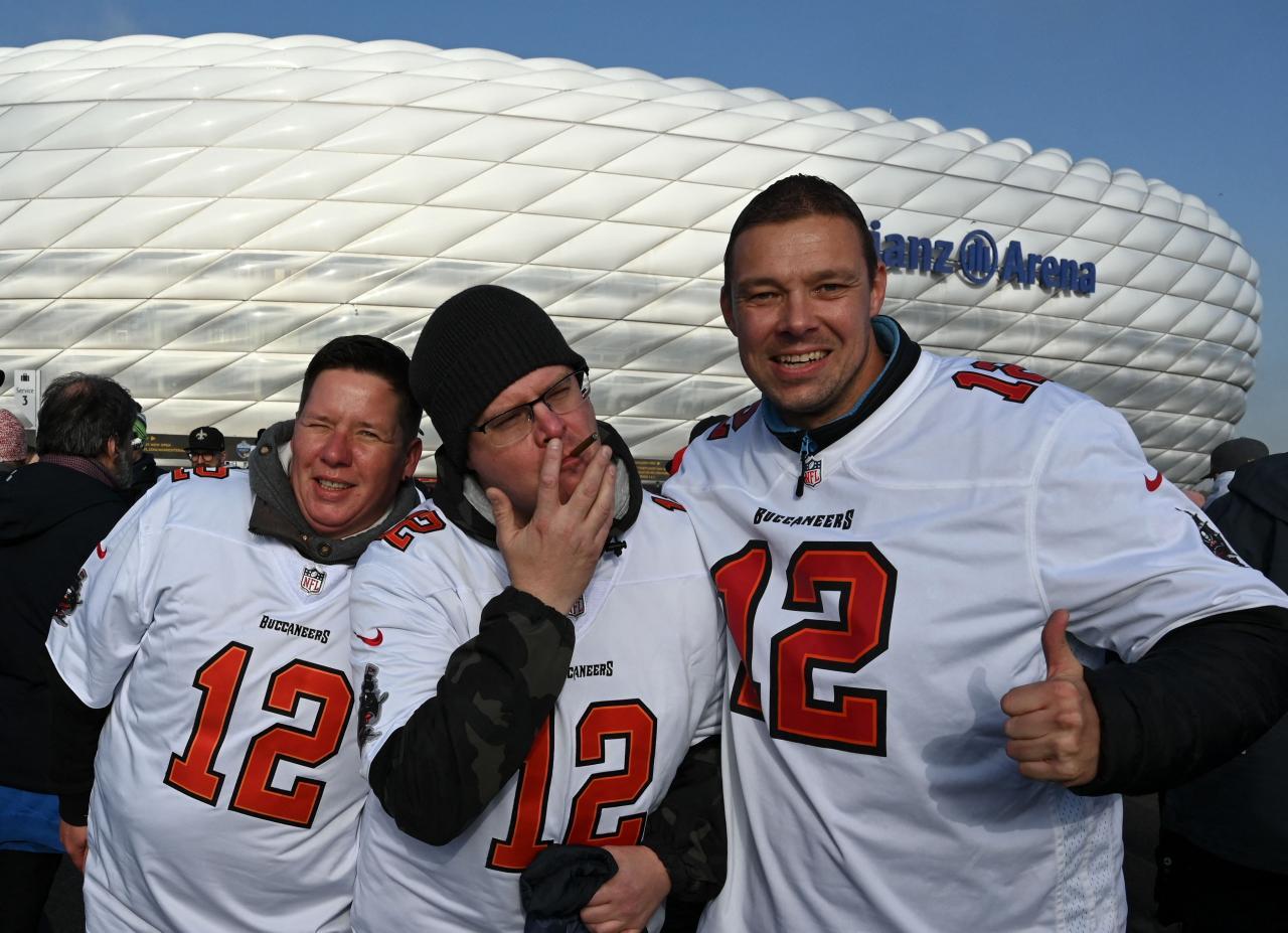 Brady-Show in München: Bucs besiegen Seahawks - American Football