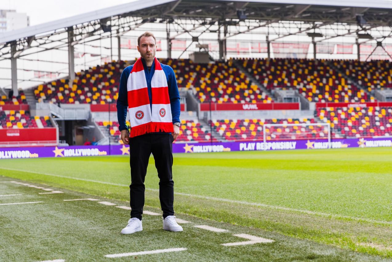 Premier League mit Defibrillator Eriksen bei Brentford England SportNews.bz