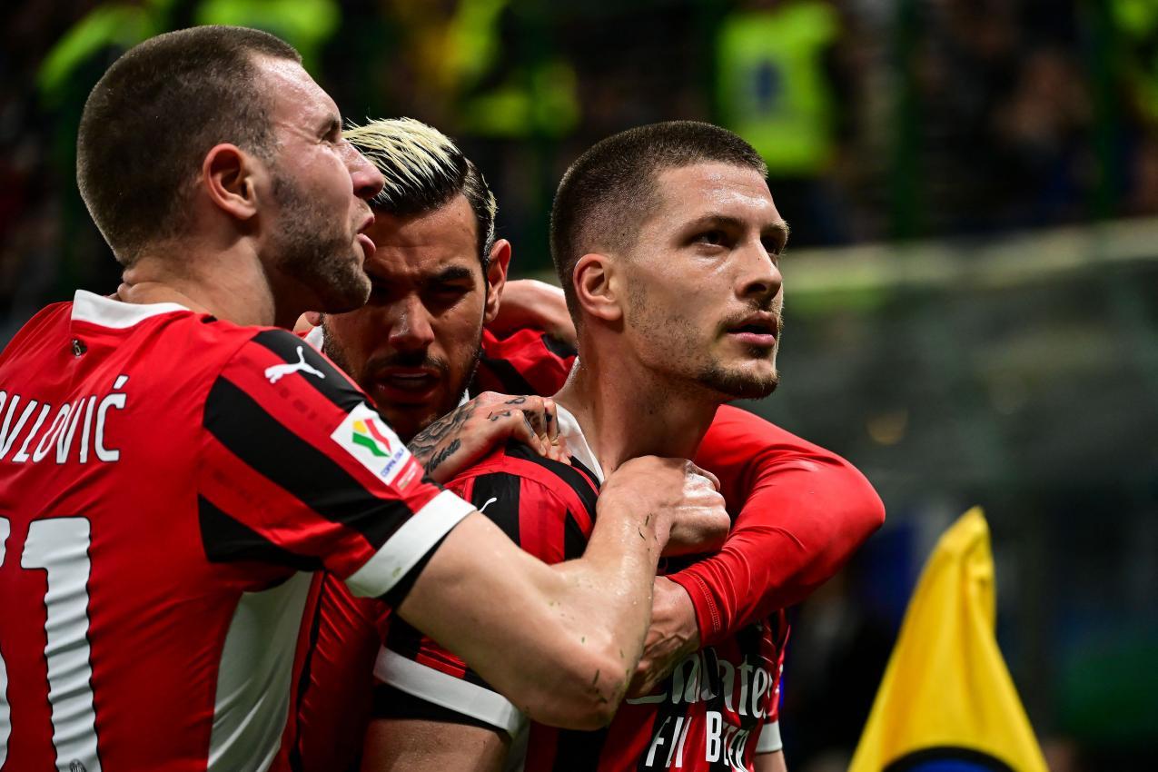 Le buteur du Milan AC, Luka Jovic (à droite). © APA/afp / PIERO CRUCIATTI