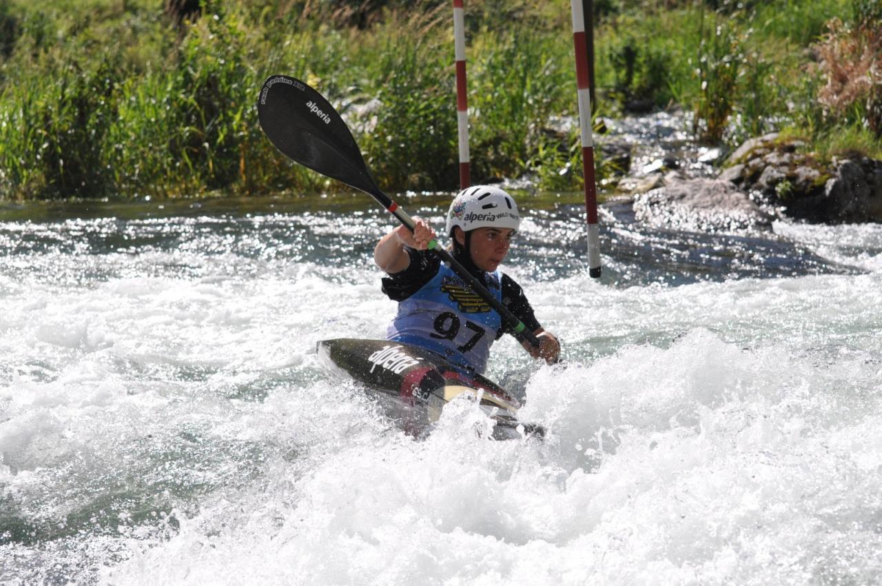 Annika Zoe Senoner im Wettkampfeinsatz.