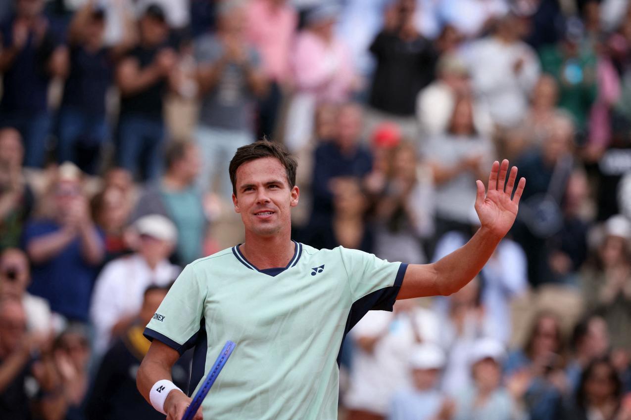 Daniel Altmaier feierte einen großen Sieg. © APA/afp / ALAIN JOCARD