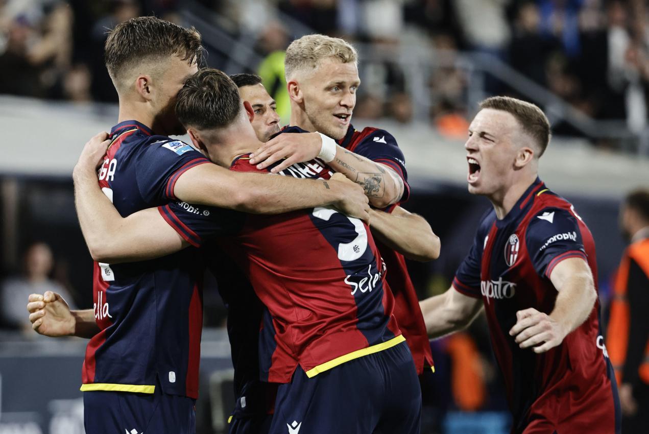 Die Freude über den Ausgleich war bei Bologna groß. © ANSA / ELISABETTA BARACCHI