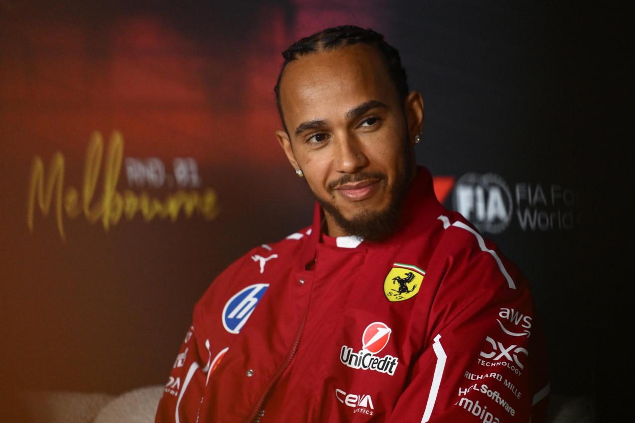 Gewinnt Hamilton bald sein Lächeln zurück? © ANSA / JOEL CARRETT