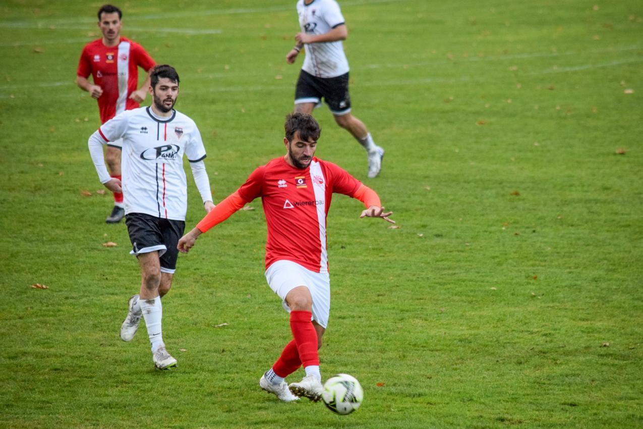 Martin Ritsch ist Dreh- und Angelpunkt im Kiener Spiel. © Sarah Mitterer
