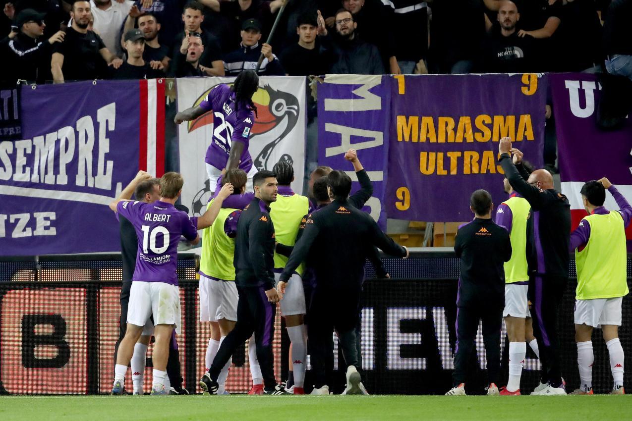 Moise Kean schoss Fiorentina auf den letzten Drücker in die Conference League. © ANSA / Gabriele Menis