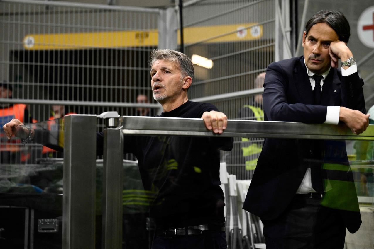 Simone Inzaghi (rechts) musste auf die Tribüne. © APA/afp / NICOLO CAMPO
