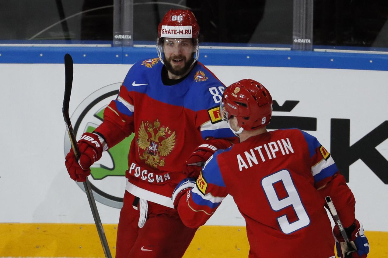 Superstar Nikita Kucherov (l.) darf nicht zu Olympia © AFP / THOMAS SAMSON