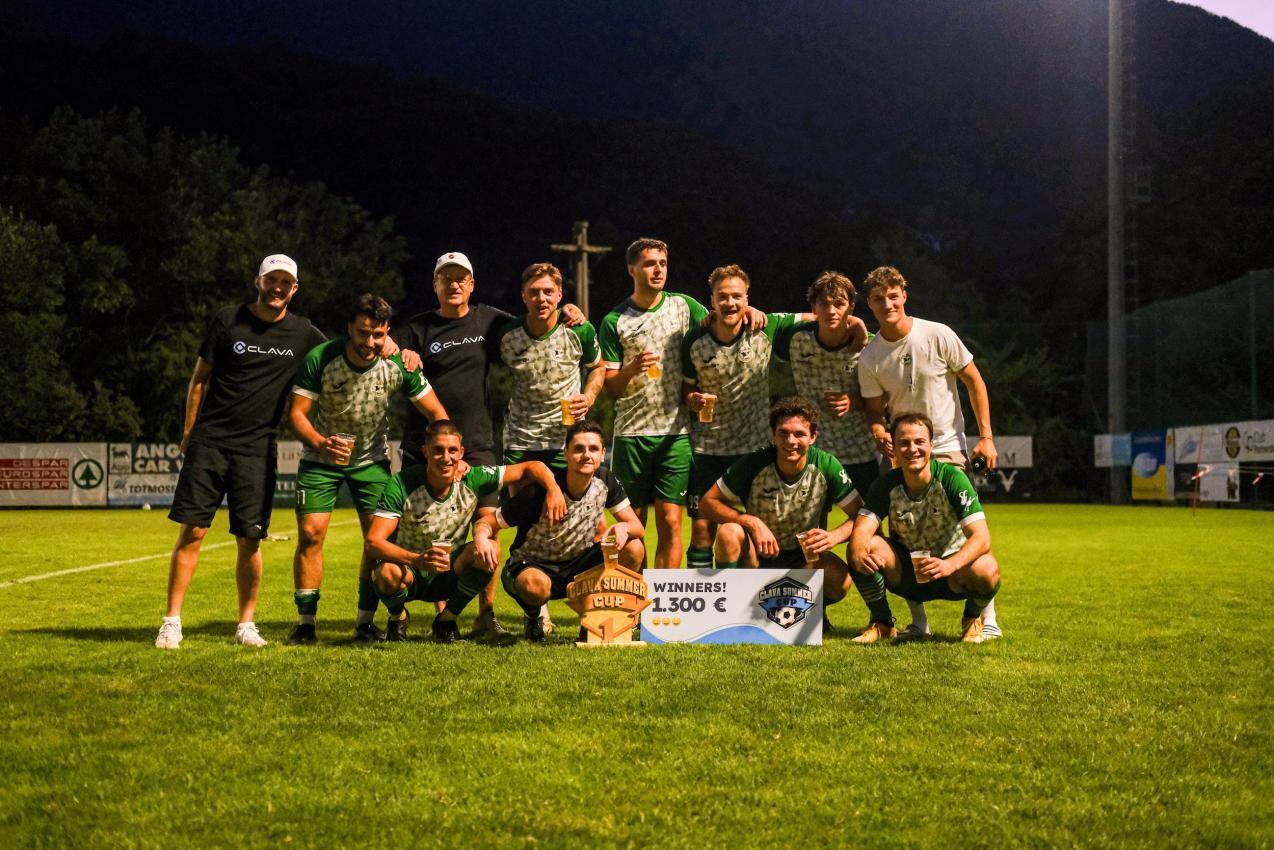 Arminia Bierzelt: Die Gewinner des Turniers. © Clava Sports