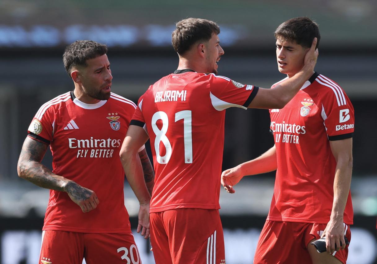 Benfica bejubelt nicht nur das 1:0, sondern auch noch den Gruppensieg. © APA / KEVIN C. COX