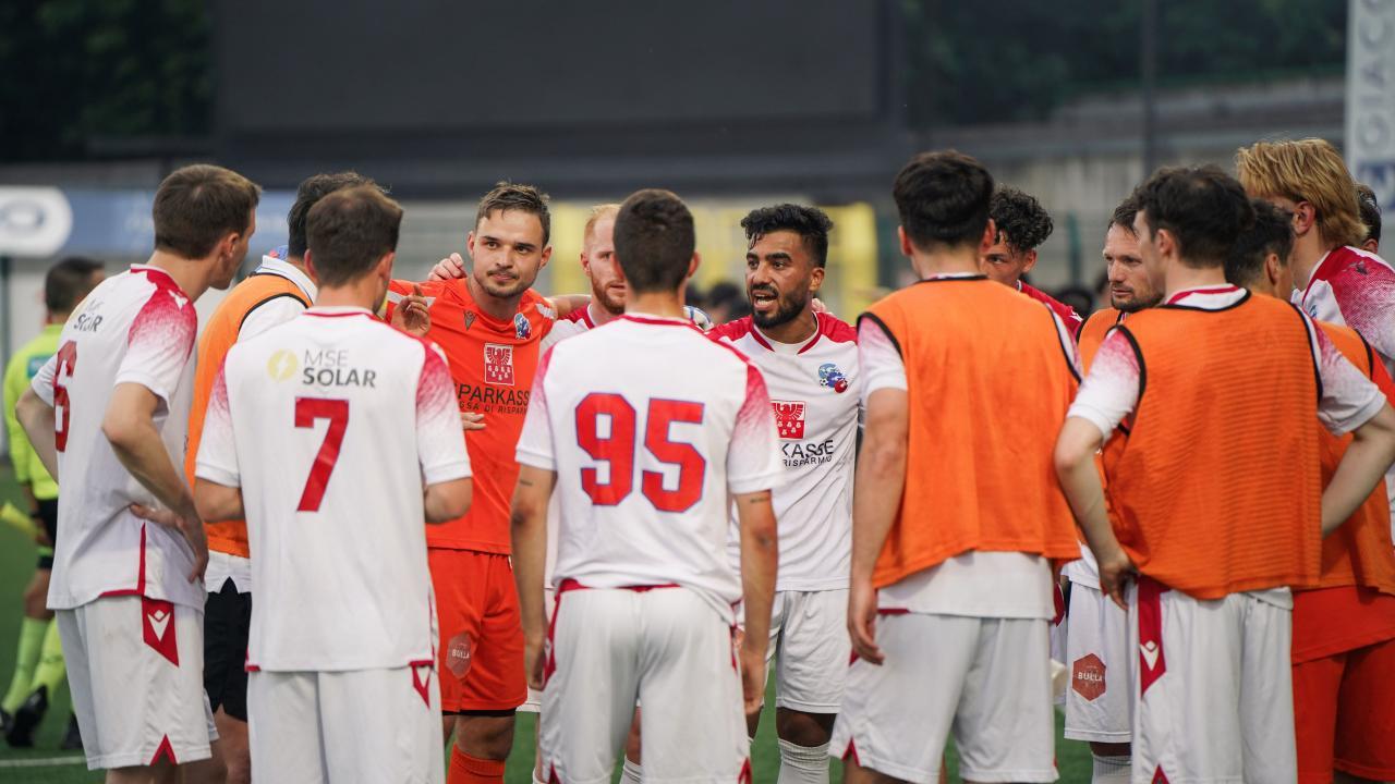 Der FC Gröden hat sich zu einem verschworenen Haufen entwickelt. © Thomas Debelyak