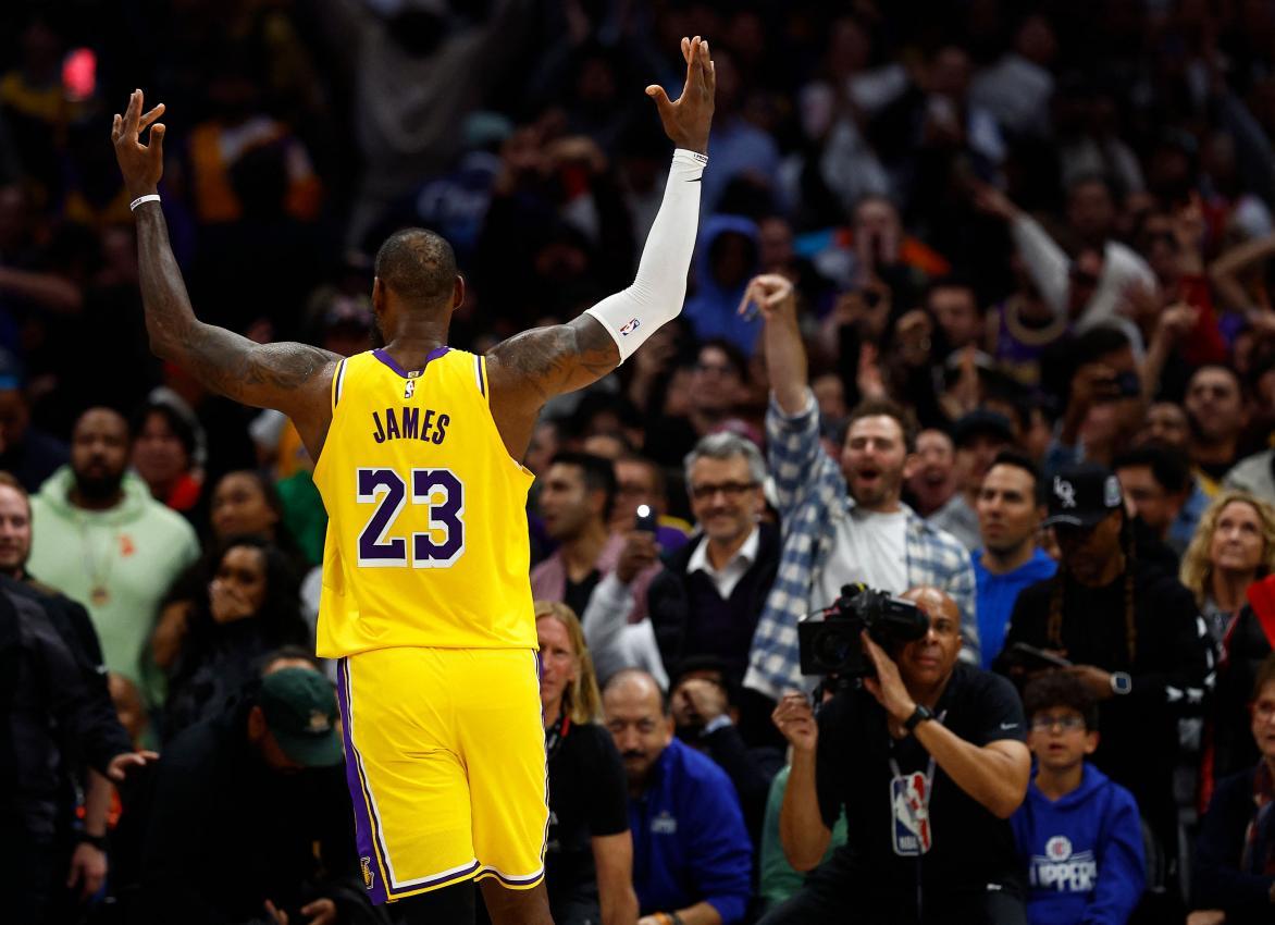 Die L.A. Lakers sind ein Publikumsmagnet. © APA / RONALD MARTINEZ