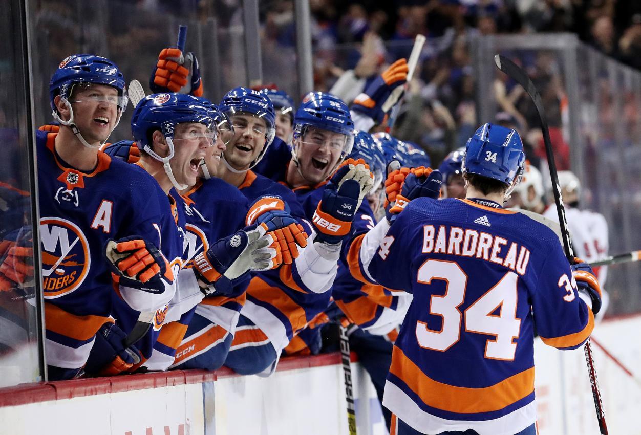 Cole Bardreau bringt Erfahrung aus der NHL mit. © GETTY IMAGES NORTH AMERICA / AL BELLO