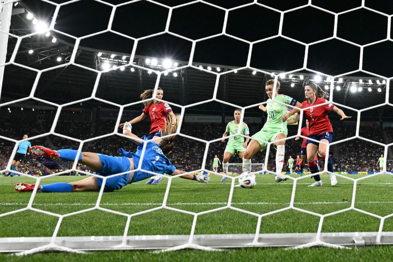 Die Azzurre stehen im Halbfinale. © APA/afp / SEBASTIEN BOZON