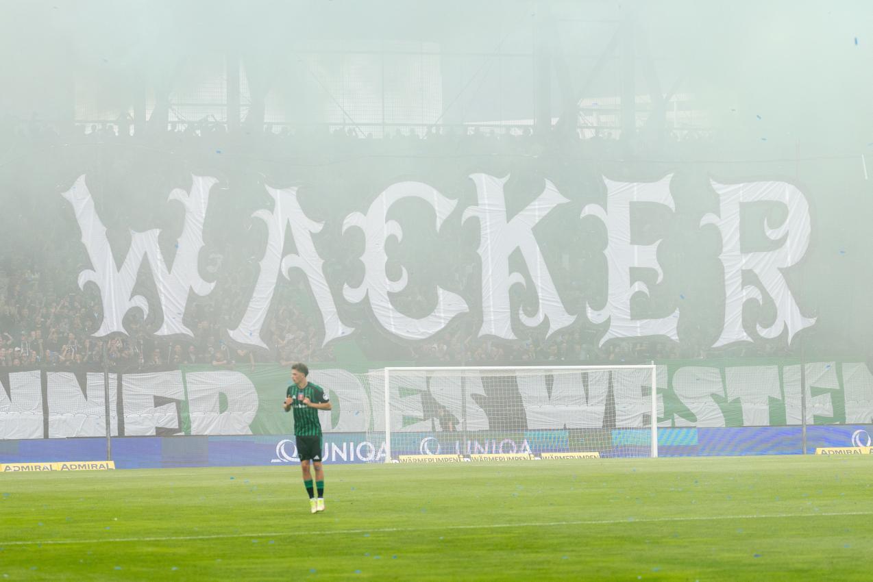 Die Wacker-Fans präsentierten eine tolle Choreo. © APA / EXPA/JOHANN GRODER