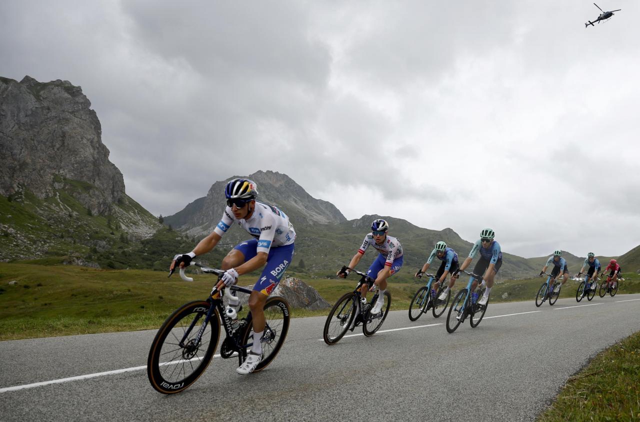 Florian Lipowitz (vorne) brillierte auf den Bergen der Tour de France. © ANSA / MARTIN DIVISEK