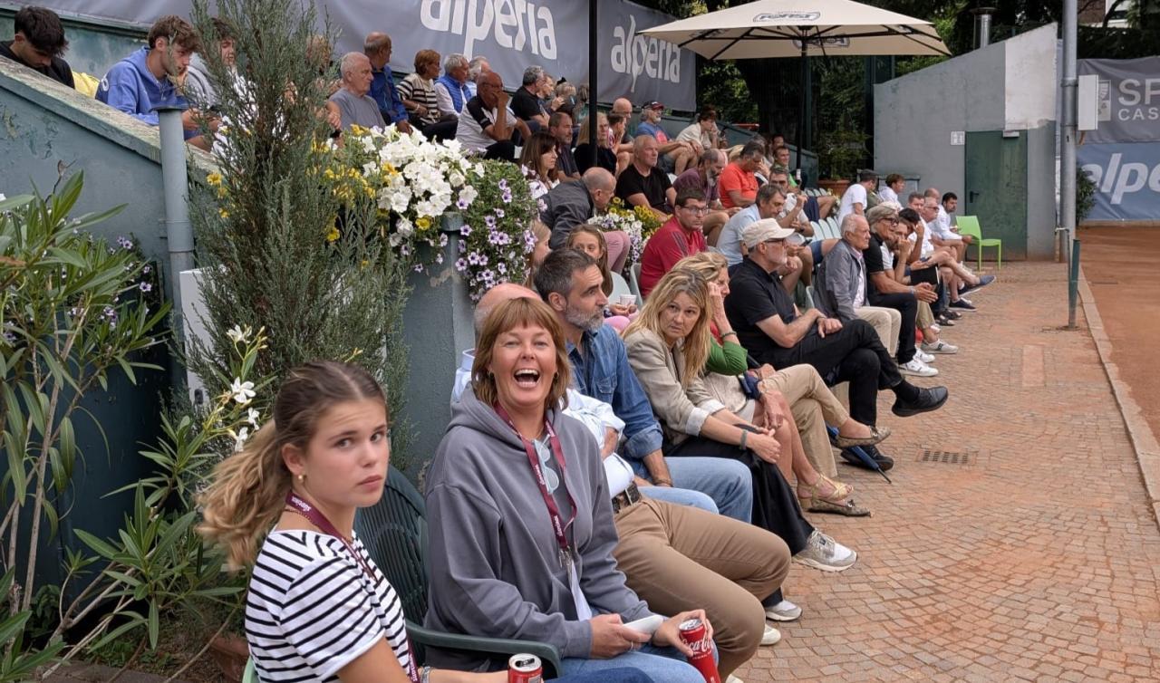 Viele Zuschauer waren anwesend.
