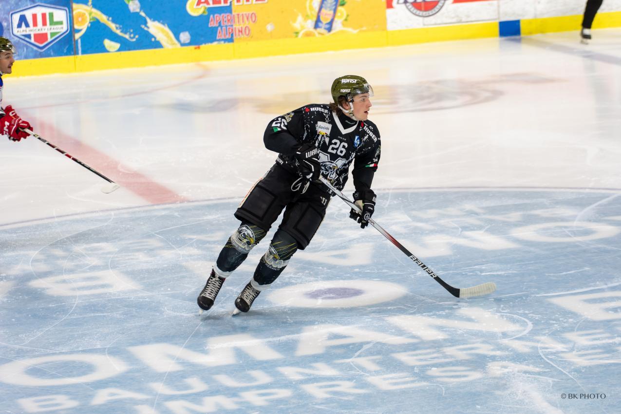 Der HC Bozen hat ein Auge auf Merans Jakob Fuchs gerichtet. © BK Photo