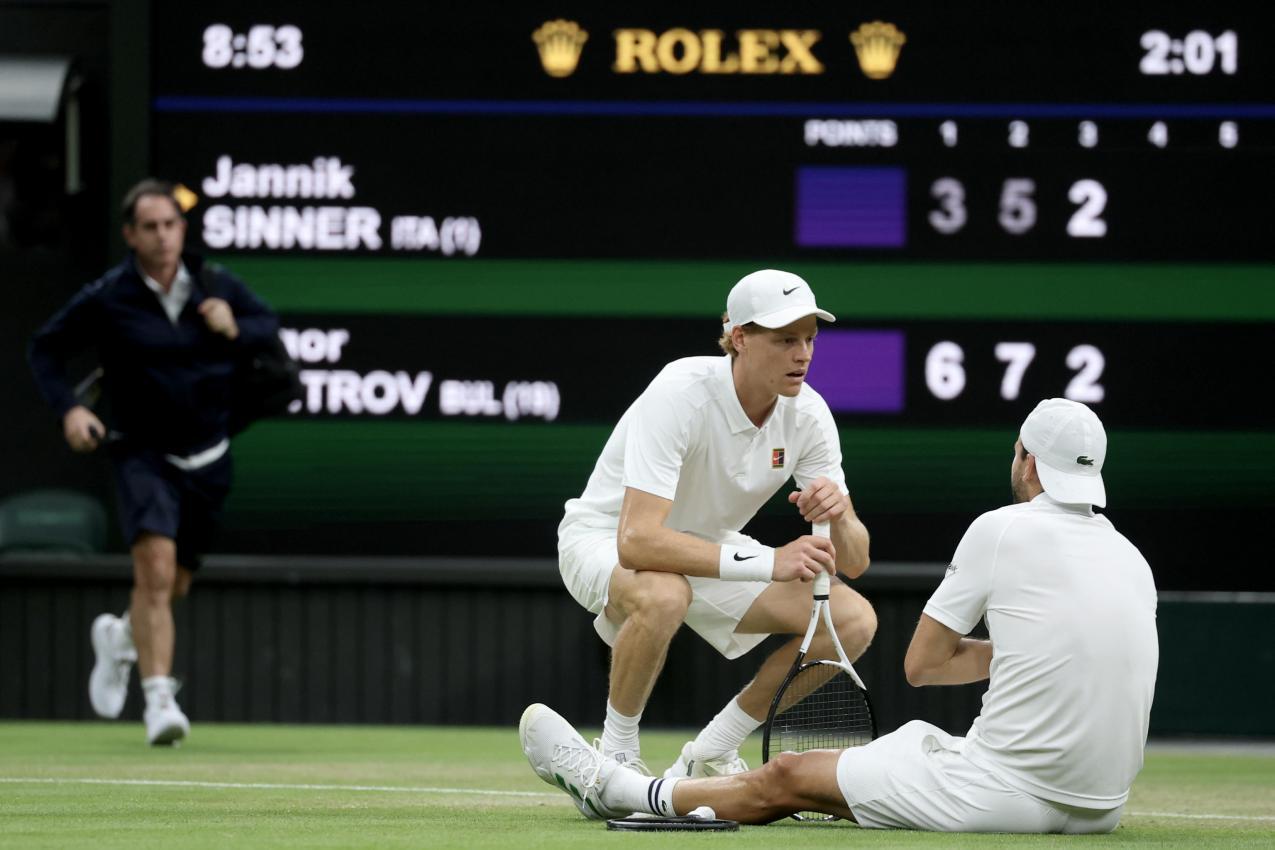 Jannik Sinner war sichtlich geschockt. © ANSA / NEIL HALL