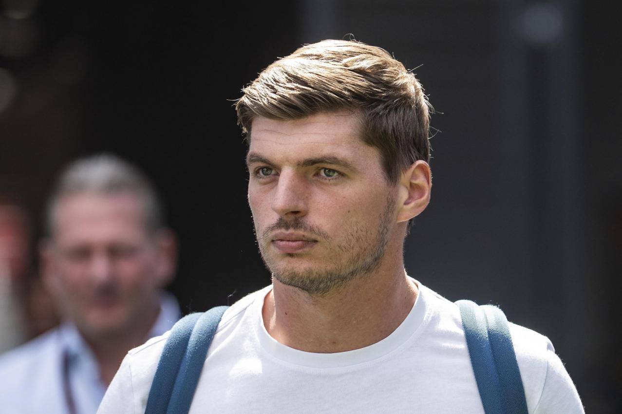 Max Verstappen könnte schon 2027 im Mercedes sitzen. © ANSA / Boglarka Bodnar