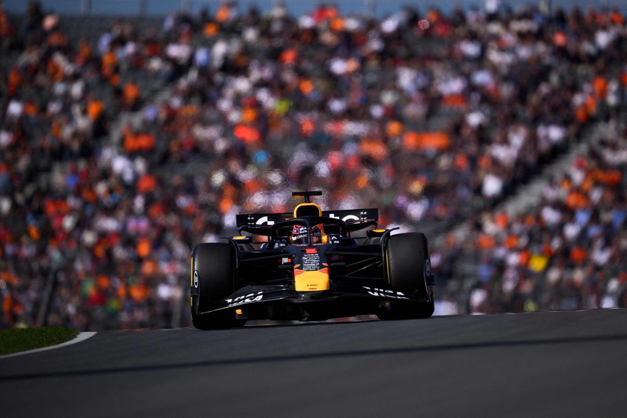 Max Verstappen startet von der zweiten Startreihe. © APA/afp / JOHN THYS