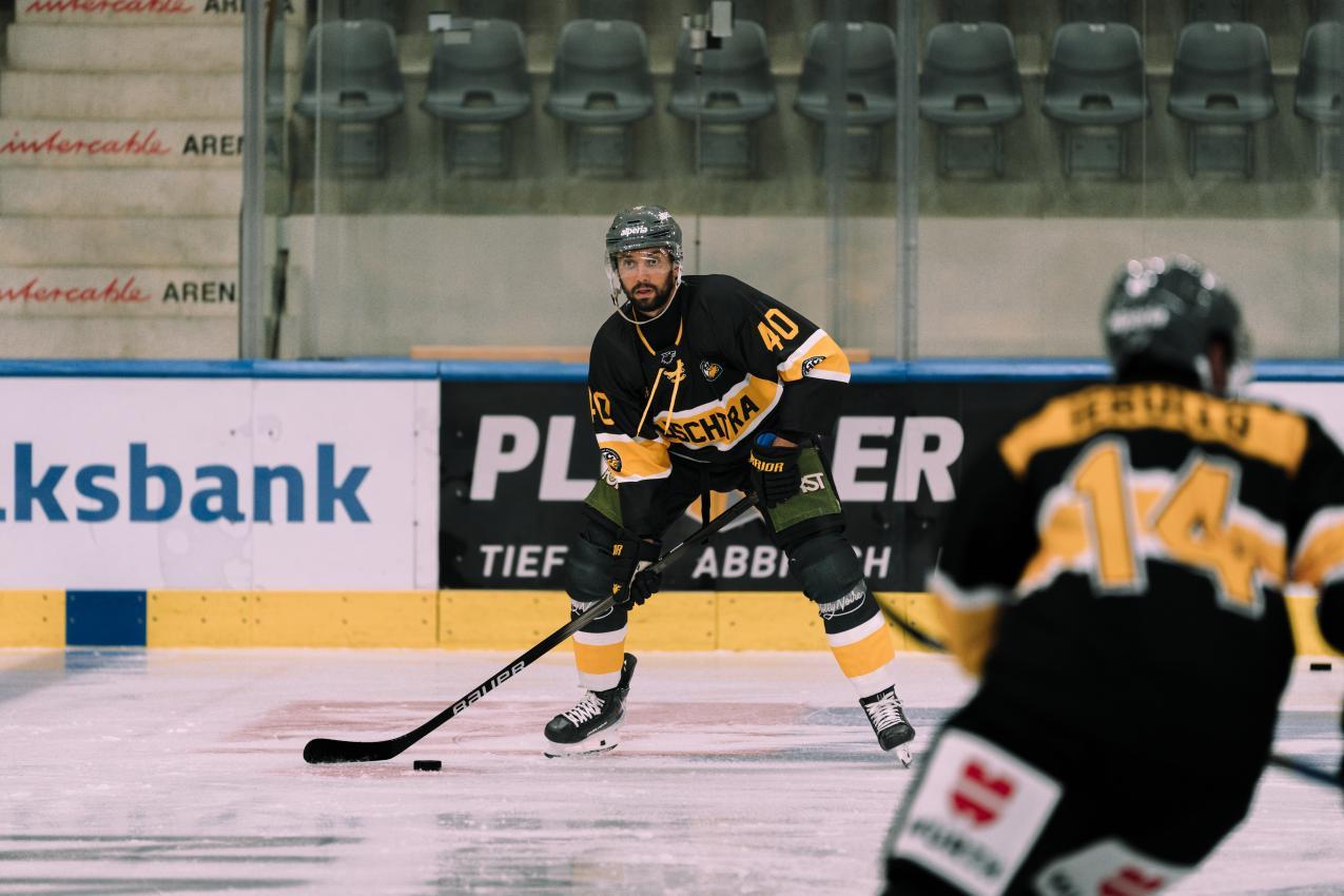 Raphael Andergassen & Co. wollen den nächsten Sieg. © I. Foppa / HC Pustertal