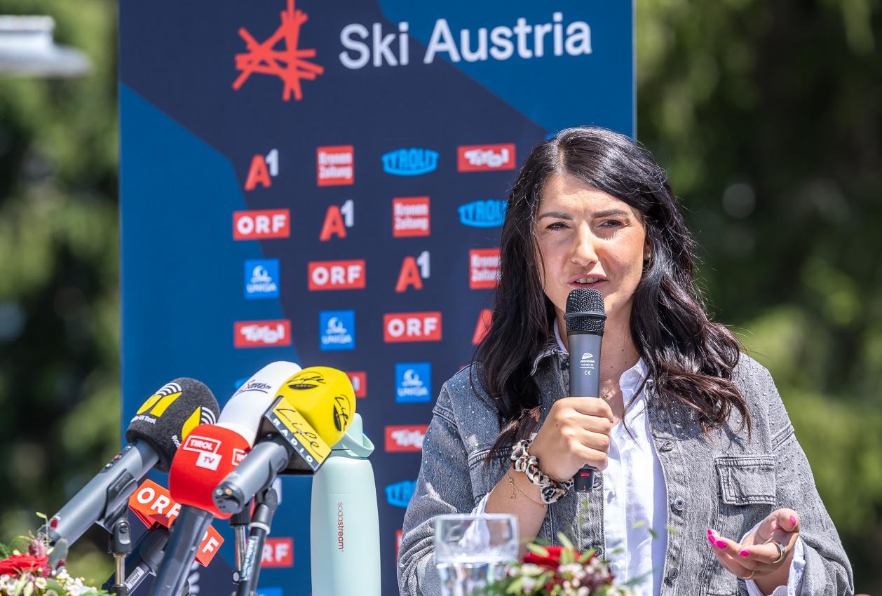Venier bei ihrer Abschieds-Pressekonferenz. © APA / EXPA/JOHANN GRODER