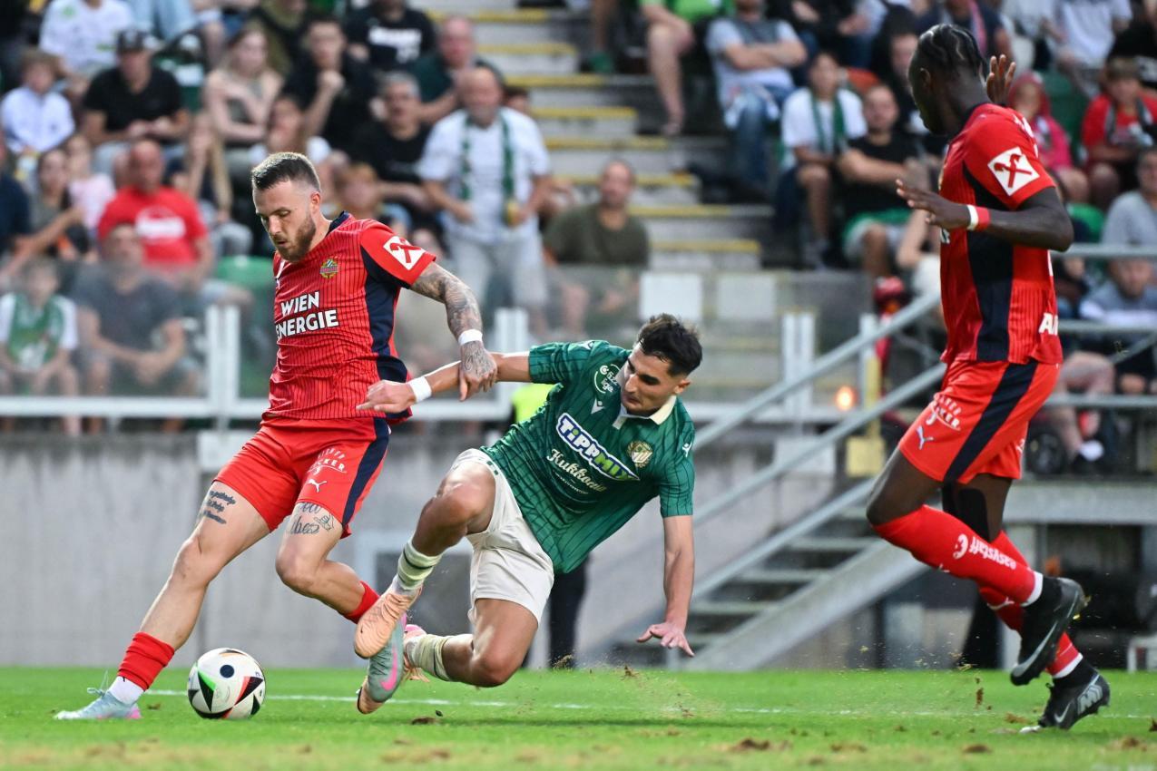 Zeljko Gavric erzielte beide Györ-Tore, © ANSA / Tibor Illyes