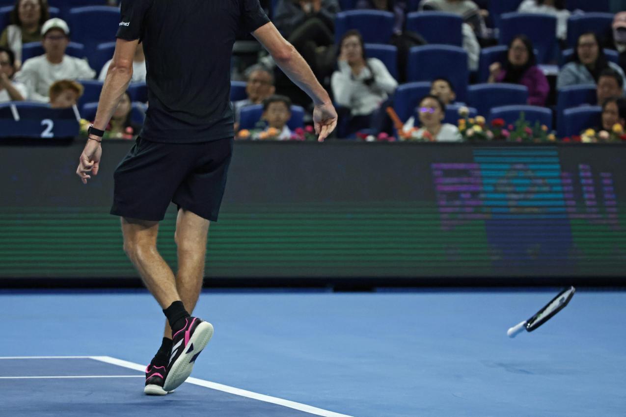 Alexander Zverev ließ den Schläger daran glauben. © ANSA / ANDRES MARTINEZ CASARES