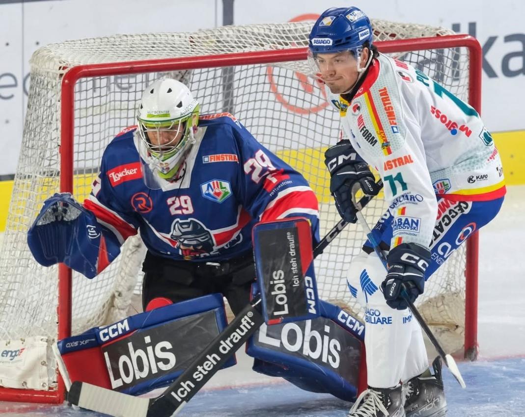 Asiago (in weiß) war vor dem Tor brandgefährlich. © Instagram / Max Pattis