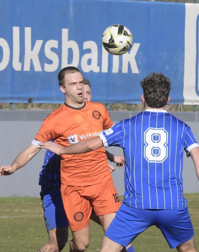 Emanuele Bocchio leads the table with Bozner FC. © DLife/LO