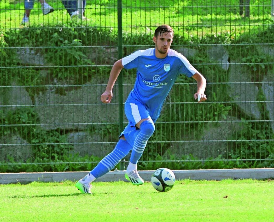 Fabian Menghin and Brixen defeated Bozen FC 6-0. © D. Laner