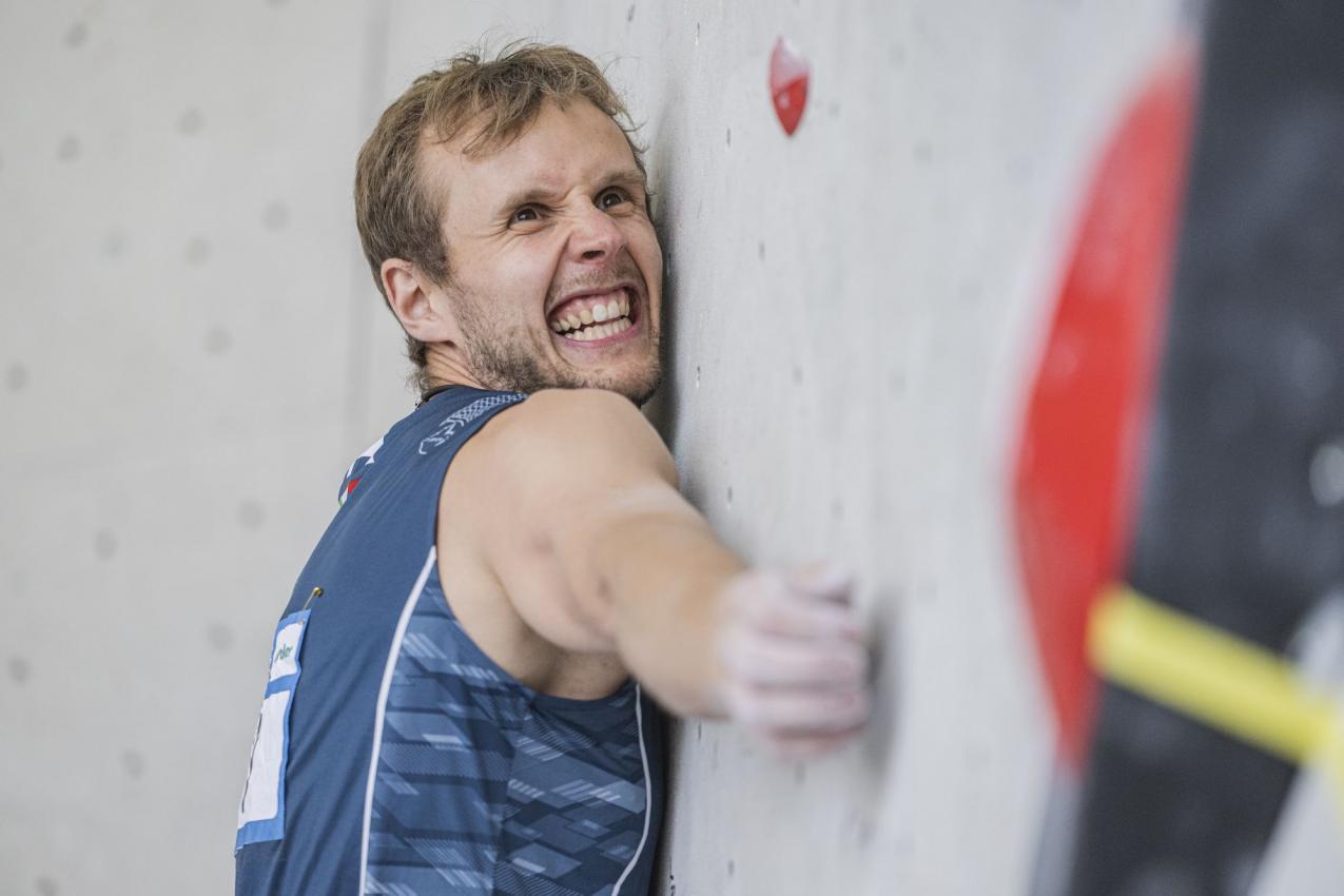 Michael Piccolruaz bei seiner Lieblingsbeschäftigung: Dem Sportklettern. © Harald Wisthaler
