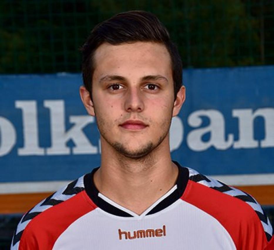 EIn Bild aus dem Jahr 2017: Diego Montecchio als junger Fußballer für Eppan.