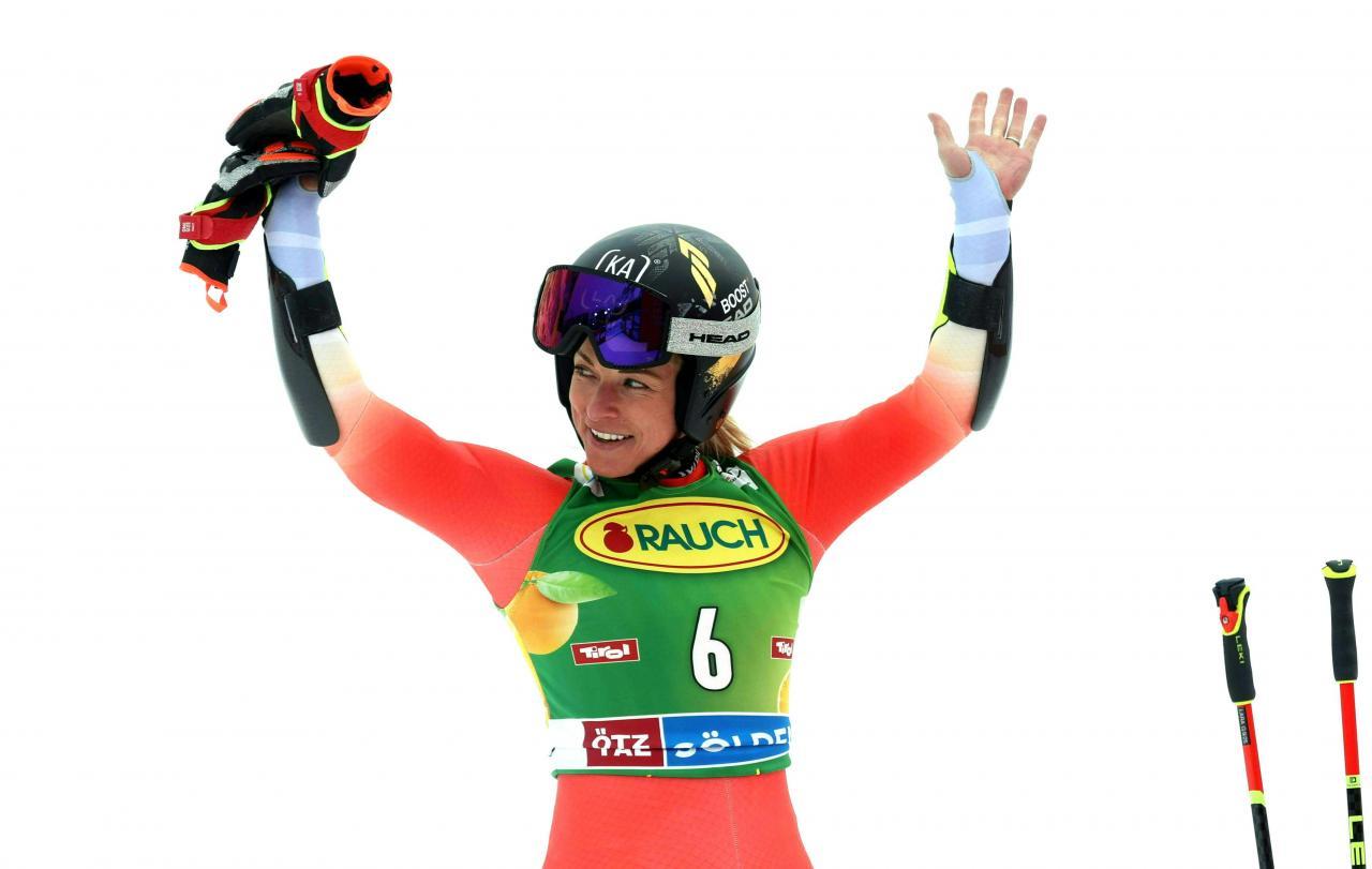 Lara Gut-Behrami is once again attacking hard. © APA / EXPA/JOHANN GRODER