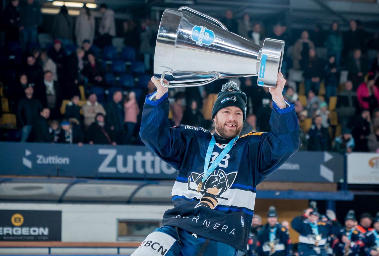 Mit La-Chaux-de-Fonds gewann March im vergangenen Februar den Pokal. © HC La Chaux-de-Fonds