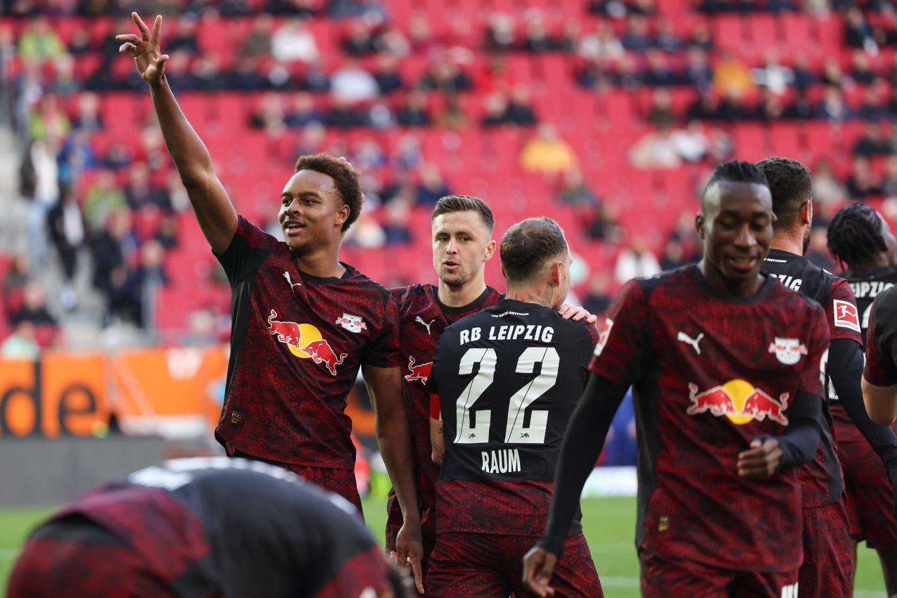 Red Bull Leipzig schoss Augsburg vom Platz. © APA/afp / ALEXANDRA BEIER