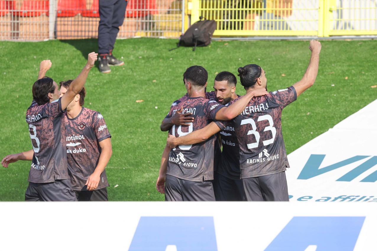 WIe aus dem Nichts schoss der FCS das 1:0. © FC Südtirol