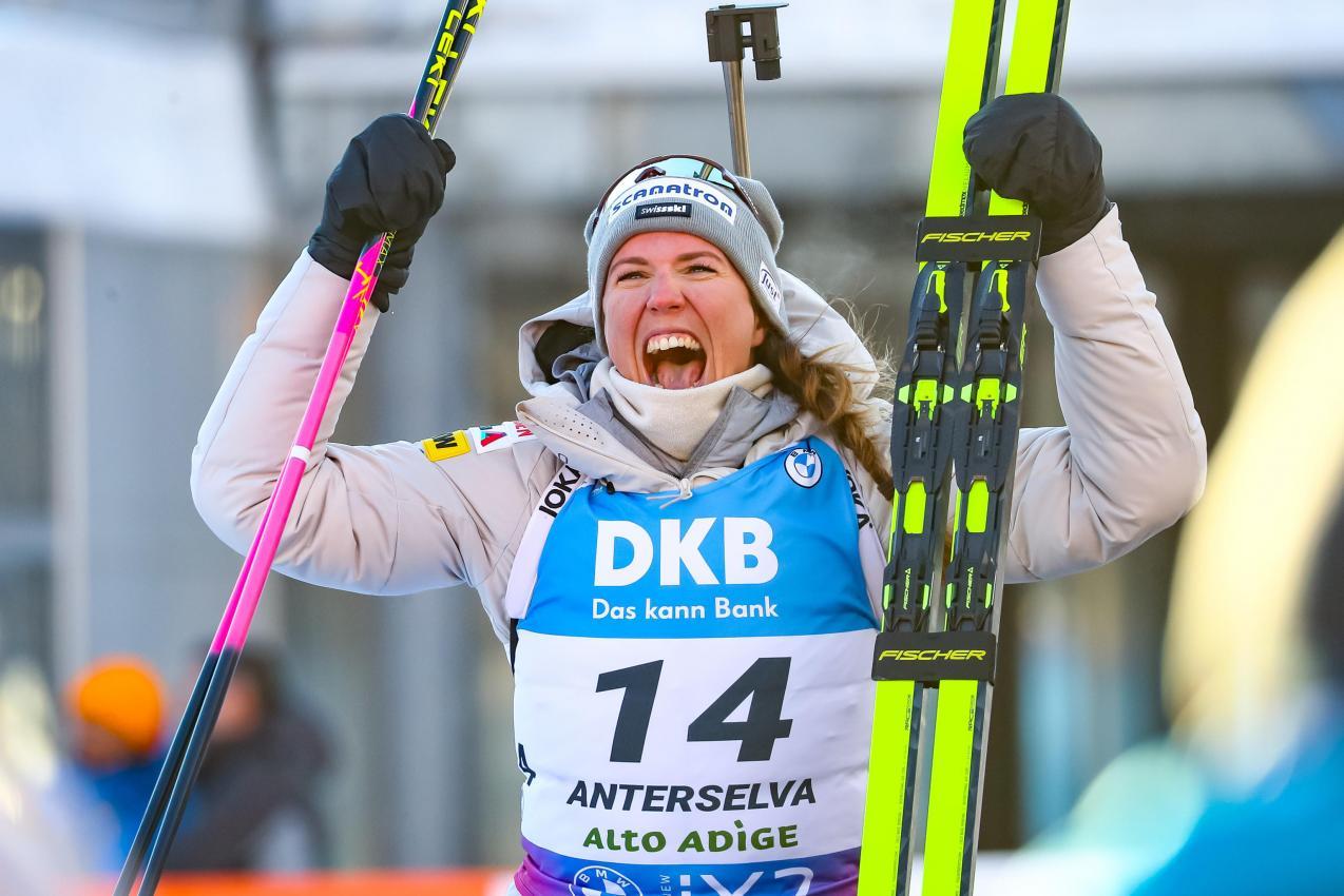Lena Häcki-Groß ist eine Top-Biathletin. © ANSA / ANDREA SOLERO