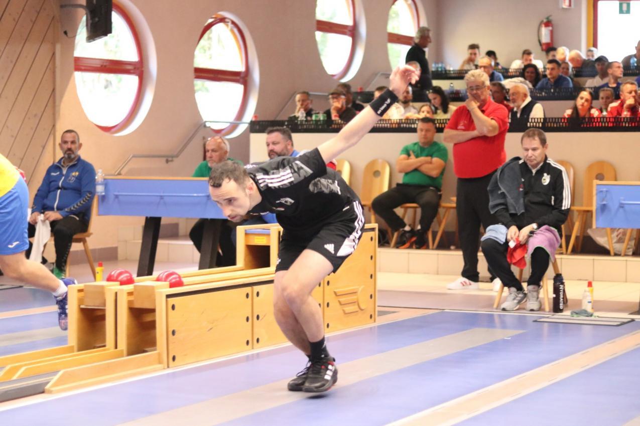 Neumarkt-Kegler Armin Egger glänzte im Heimspiel gegen A. Ridnauntal mit überragenden 690 Kegeln. © fs