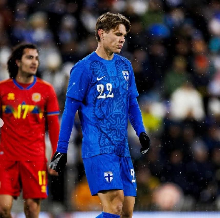 Niklas Pyyhtiä a déjà joué pour le FC Sarrebruck. Cette semaine, il a fait ses débuts en équipe nationale de Finlande. © niklaspyythia