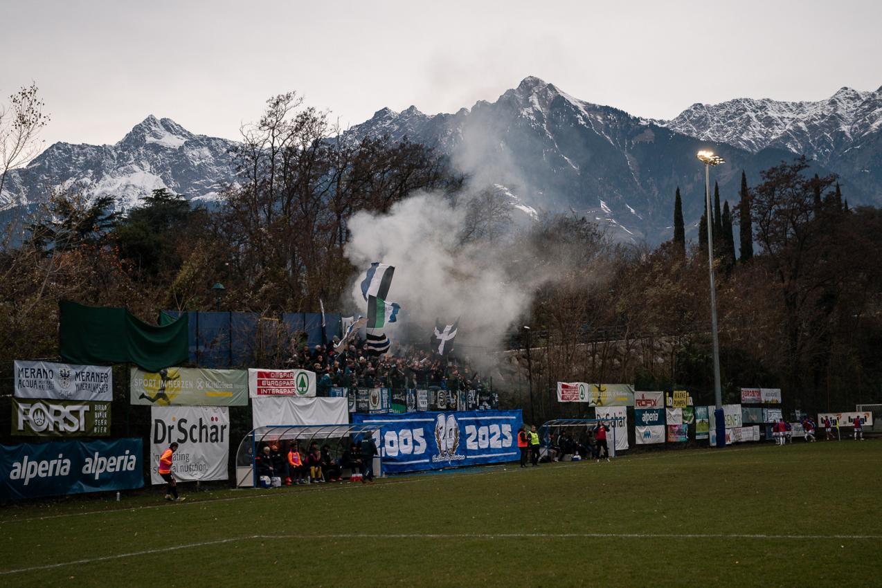 Die Obermaiser Lahn: Der Verein würde am liebsten den ganzen Winter dort die Heimspiele austragen.