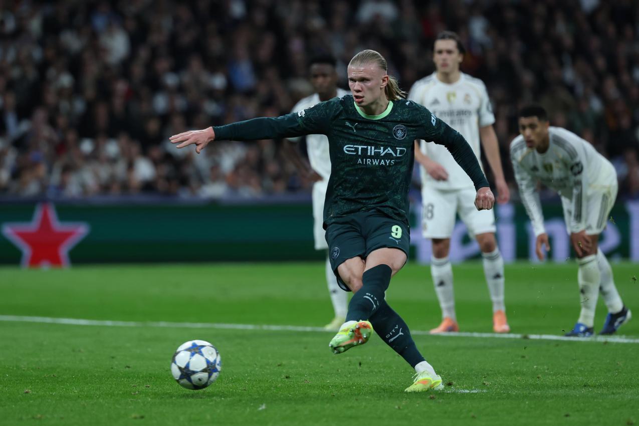 Erling Haaland traf für Manchester City per Elfmeter. © ANSA / Kiko Huesca